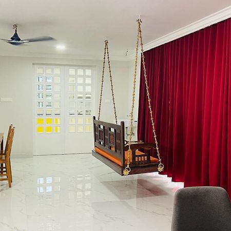 Rajamandiram 3Bhk Ac Apartment In Trivandrum Central Thiruvananthapuram ภายนอก รูปภาพ
