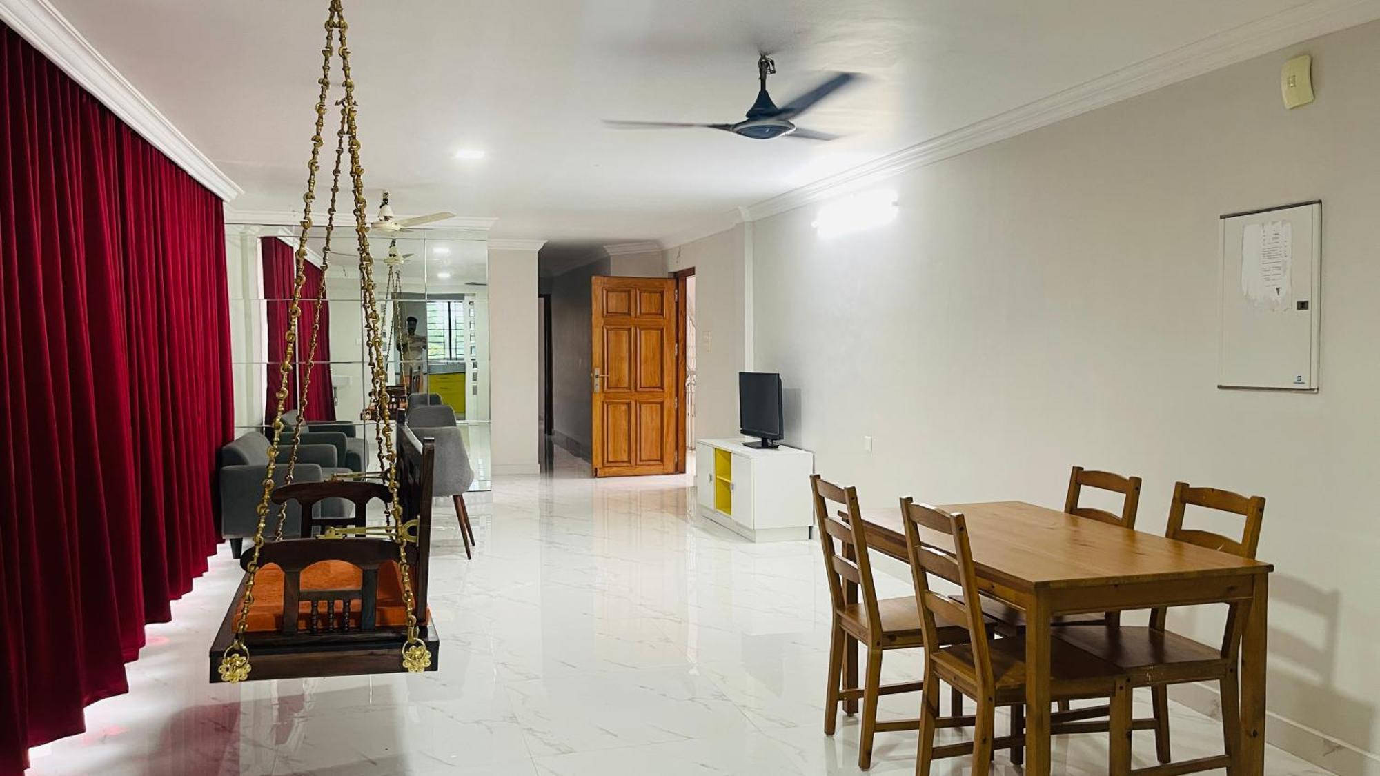 Rajamandiram 3Bhk Ac Apartment In Trivandrum Central Thiruvananthapuram ภายนอก รูปภาพ